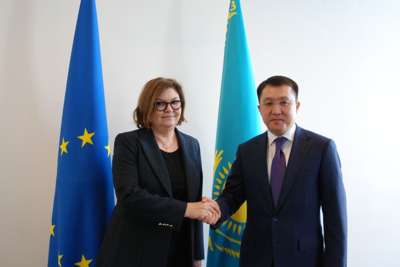 Казахстан вводит безвизовый режим с Сент-Китс и Невис 